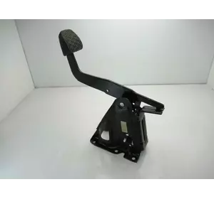 Педаль гальма метал МКПП Mercedes Sprinter 906 2006-2018 Педаль гальма метал МКПП Mercedes Sprinter 906 2006-2018