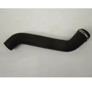 Патрубок интеркуллера від турбіни до радиат 2.5 TDI 10V VW Crafter 2006-2016 Патрубок интеркуллера від турбіни до радиат 2.5 TDI 10V VW Crafter 2006-2016