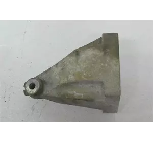 Кронштейн двигуна правий 3.0 V6 CDI Mercedes Sprinter 906 2006-2018 Кронштейн двигуна правий 3.0 V6 CDI Mercedes Sprinter 906 2006-2018