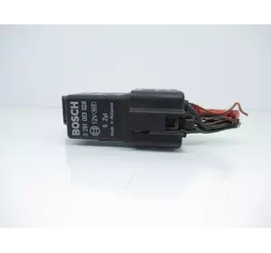 Реле свечей накала 2.5TDI VW Crafter 2006-2016 Реле свечей накала 2.5TDI VW Crafter 2006-2016