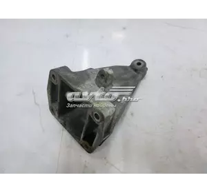 Кронштейн двигателя прав A6462230304 MERCEDES Кронштейн двигателя прав A6462230304 MERCEDES