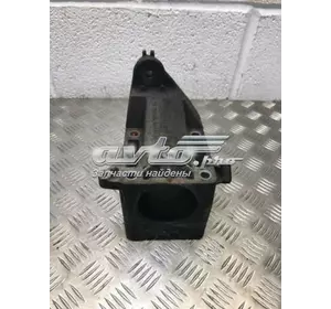 Кронштейн двигателя лев A6462230404 MERCEDES Кронштейн двигателя лев A6462230404 MERCEDES