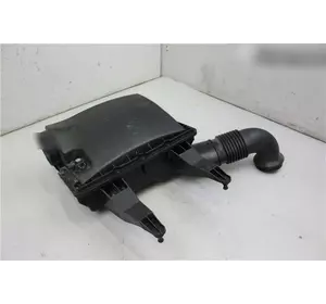 Корпус воздушного фильтра 2.5TDI VW Crafter 2006-2016 Корпус воздушного фильтра 2.5TDI VW Crafter 2006-2016