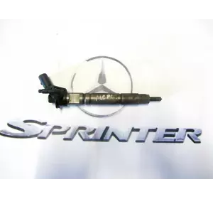 Форсунка на Mercedes-Benz Sprinter W906 2.2 CDI ОМ 646  2006-2009г Форсунка на Mercedes-Benz Sprinter W906 2.2 CDI ОМ 646  2006-2009г