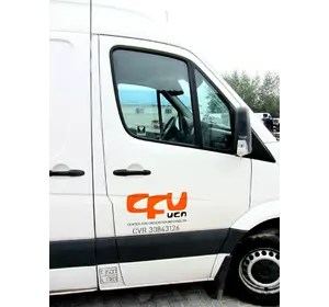 Двері передня Права на Mercedes Sprinter W906 Дельфін Двері передня Права на Mercedes Sprinter W906 Дельфін