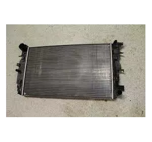 Радіатор основний 2.2 CDI Mercedes Sprinter 906 2006-2018 Радіатор основний 2.2 CDI Mercedes Sprinter 906 2006-2018
