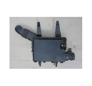 Корпус повітряного фільтра VW Crafter 2.5 TDI 2006-2016 Корпус повітряного фільтра VW Crafter 2.5 TDI 2006-2016