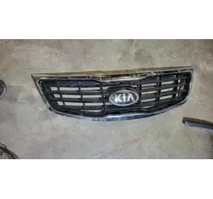 РЕШІТКА  KIA Sportage 13+ роки РЕШІТКА  KIA Sportage 13+ роки