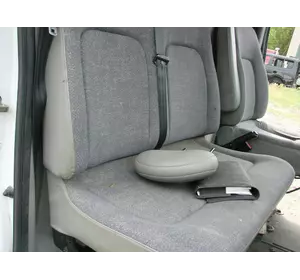 Переднее сиденье правое двойное/ пассажирское Renault Master 7701058563