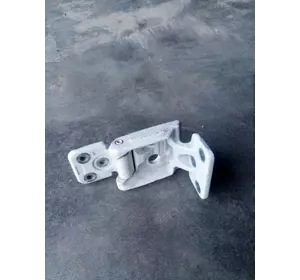 Комплект Петлі на задні двері 180 градусів Петля Завіси на Mercedes Sprinter 906 Мерседес Спринтер Комплект Петлі на задні двері 180 градусів Петля Завіси на Mercedes Sprinter 906 Мерседес Спринтер