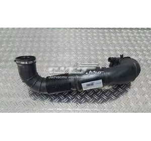 Патрубок воздуха от расходом к турбине 2.2cdi A9065281624 MERCEDES Патрубок воздуха от расходом к турбине 2.2cdi A9065281624 MERCEDES