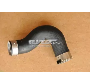 Шланг (патрубок) интеркуллера правый A9065282682 MERCEDES Шланг (патрубок) интеркуллера правый A9065282682 MERCEDES