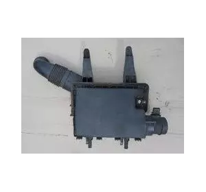 Корпус воздушного фильтра 2.5TDI  VW Crafter 2006-2016 Корпус воздушного фильтра 2.5TDI  VW Crafter 2006-2016