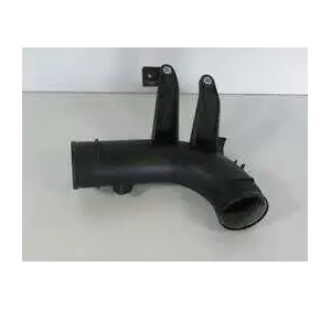 Патрубок интеркуллера від турбіни до радіатора 2.0 TDI 16V vw VW Crafter 2006-2016 Патрубок интеркуллера від турбіни до радіатора 2.0 TDI 16V vw VW Crafter 2006-2016