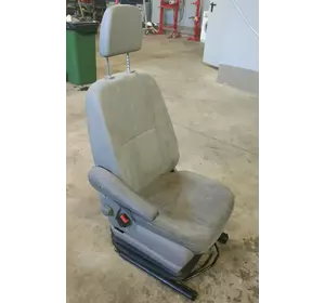 Сиденье-пилот водительское перед ткань VW Crafter 2006-2016 Сиденье-пилот водительское перед ткань VW Crafter 2006-2016