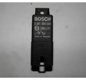 Реле свічок напруження VW Crafter 2.5 TDI 2006-2016 Реле свічок напруження VW Crafter 2.5 TDI 2006-2016