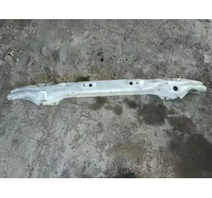 Підсилювач переднього бампера Mercedes Sprinter 906 2006-2018 Підсилювач переднього бампера Mercedes Sprinter 906 2006-2018