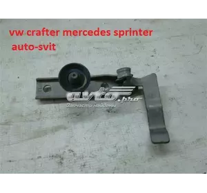 Замок капота ответная часть vw crafter mercedes sprinter A9067500350 MERCEDES Замок капота ответная часть vw crafter mercedes sprinter A9067500350 MERCEDES