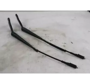 Двірник передній лівий VW Crafter 2006-2016 Двірник передній лівий VW Crafter 2006-2016