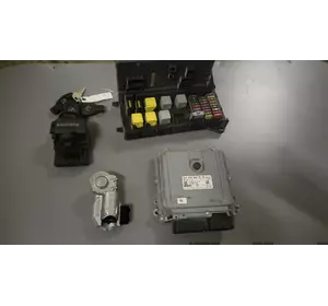 Блок управління двигуном комплект Sprinter 319 3.0 ЄБУ Спринтер Блок управління двигуном комплект Sprinter 319 3.0 ЄБУ Спринтер