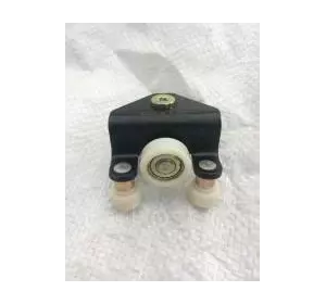 Ролики бічних дверей лівій верхній Mercedes Sprinter 906 2006-2018 Ролики бічних дверей лівій верхній Mercedes Sprinter 906 2006-2018