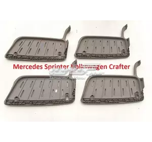 Детали салона полка правая сторона Mercedes Sprinter VW Crafter 9066900192 MERCEDES Детали салона полка правая сторона Mercedes Sprinter VW Crafter 9066900192 MERCEDES
