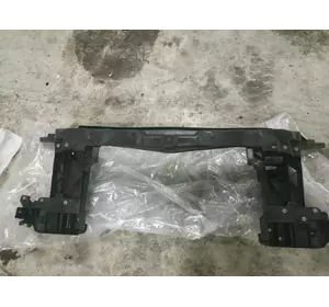 Панель передня / Телевізор VW Crafter 2006-2016 Панель передня / Телевізор VW Crafter 2006-2016